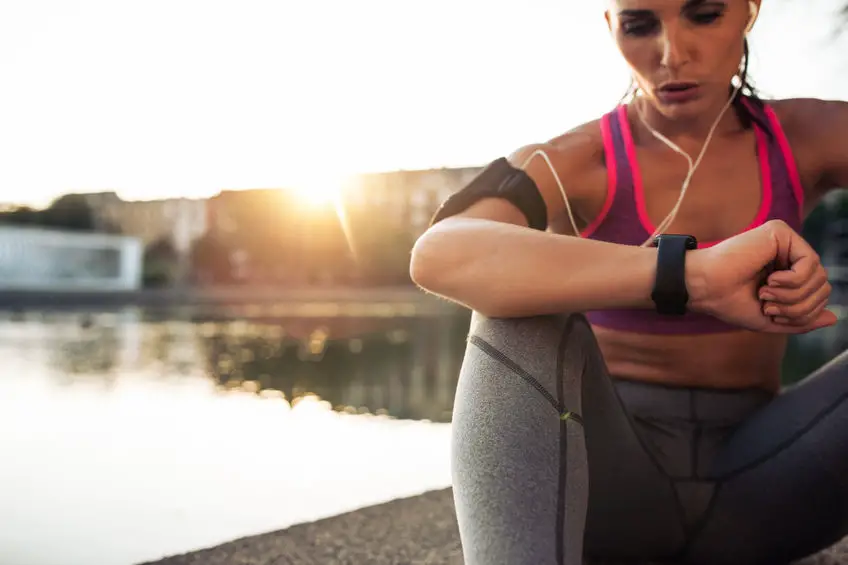 Pourquoi adopter une montre connectée fitness 